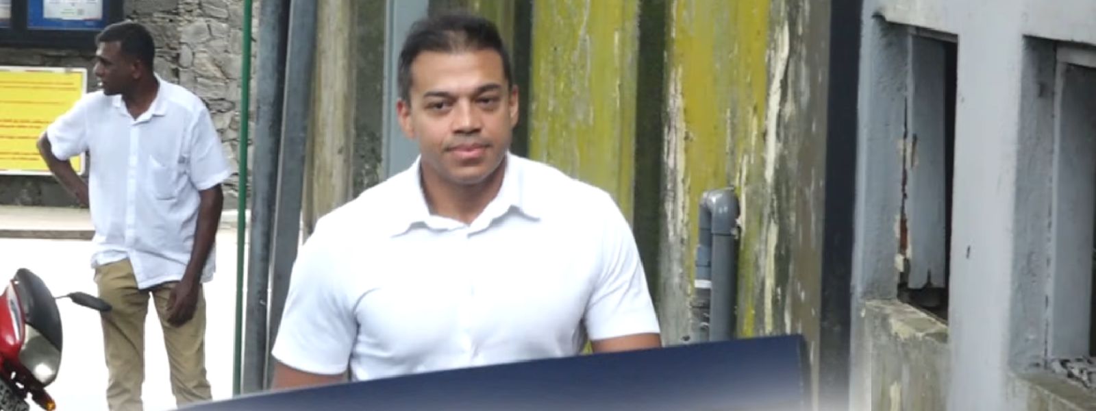 යෝෂිත රාජපක්ෂ අත්අඩංගුවට
